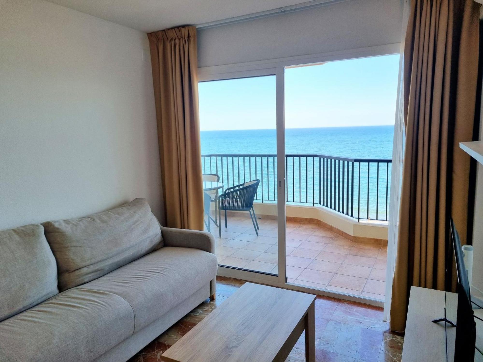 Las Antillas II Front Sea Views Pool 丰希罗拉 外观 照片
